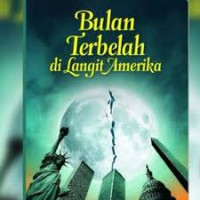 Bulan Terbelah di Langit Amerika